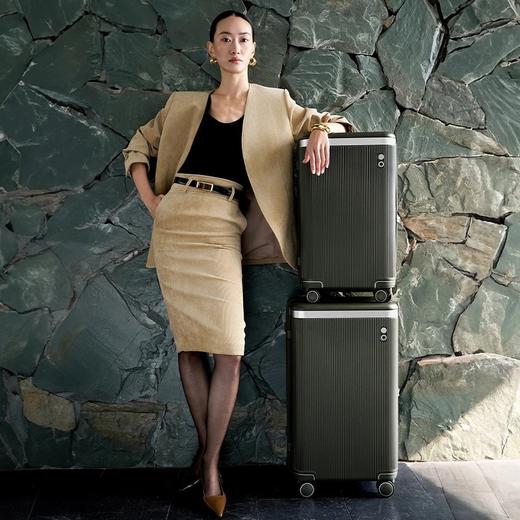 Echolac/爱可乐 侯明昊定制款王朝TRUNK箱出国拉杆旅行箱刻字行李箱PC142K 商品图5