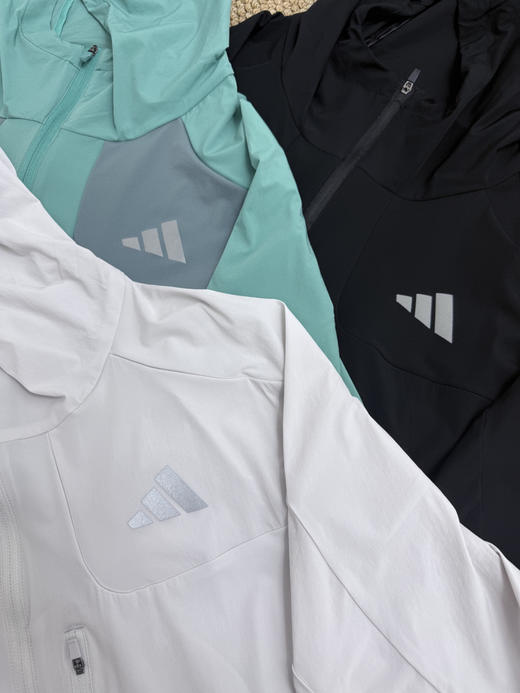 得物同步ad同款三杠男女运动防晒连帽皮肤衣外套 商品图11