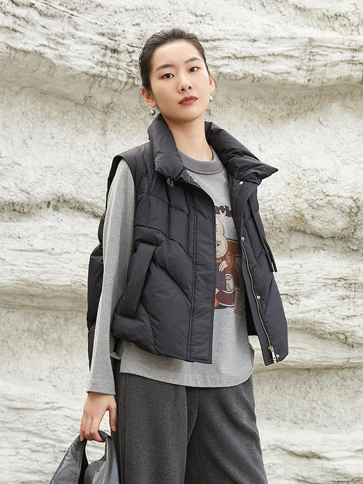 【秋冬叠穿利器】黑色立领羽绒马甲女 90 白鸭绒填充 宽松百搭无袖保暖背心外套 商品图0