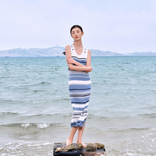 东黎 • 温柔的海风 远洋航海家 桑蚕丝山羊绒女士精纺彩条连衣裙 5202 商品图1