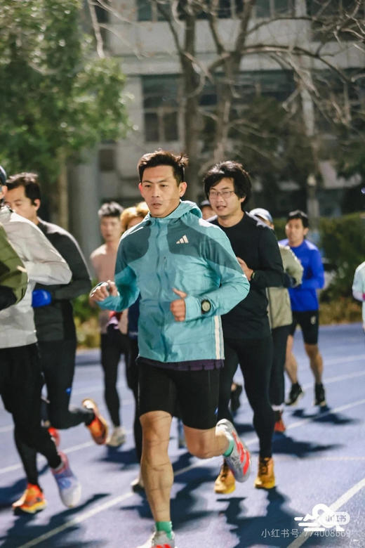 得物同步ad同款三杠男女运动防晒连帽皮肤衣外套 商品图7