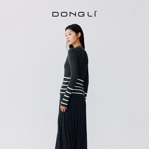 东黎 • 温柔的海风 第五航线 桑蚕丝山羊绒女士V领开衫 5200 商品图4