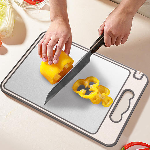 覆钛麦纤维双面菜板 | 不会发霉，双面随时换，生熟分开切，防串味 商品图5