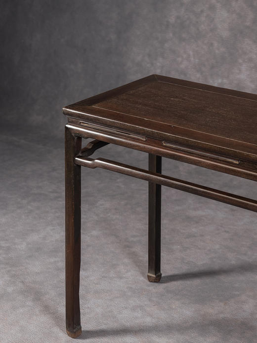 清早期	紫檀束腰罗锅枨半桌 商品图3