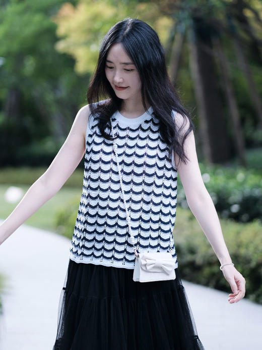 【和纸纱条纹背心】甄选和纸混纺纱线，质地轻盈，光泽柔和干爽的质感JZ2543-CC 商品图3