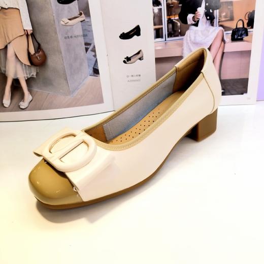 【云粉节】BF千百度双C拥抱粗中跟牛皮浅口单鞋女2025秋季新款A25423507吊牌价899活动价719 商品图7