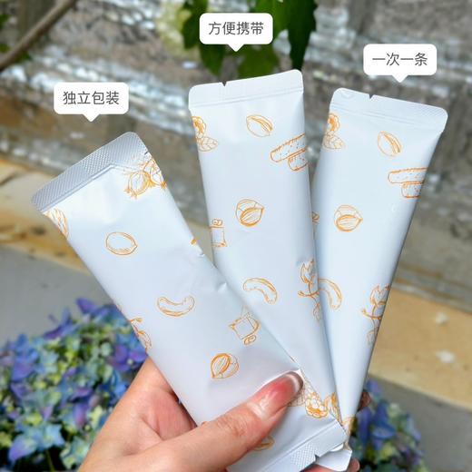 【买2送1】李时珍·杏仁七白饮 七种白色食材 内调美白 焕亮肌肤 粉质细腻 口感顺滑 独立小袋包装 冲泡即饮 25g*10条/盒 商品图1