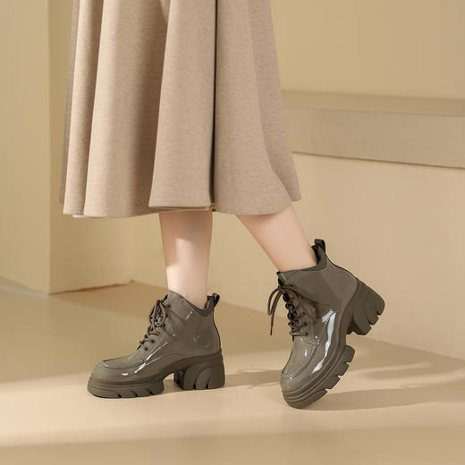 WESTORY2023年冬季新款系带厚底乐福鞋潮酷百搭亮面短靴时装靴女S23DS83581 商品图7