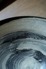 尾形笃23黑地刷毛目｜特大钵 商品缩略图1