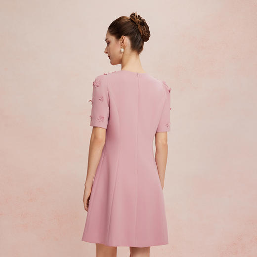 QF8E6斯尔丽2025夏季新款轻奢立体绣花法式浪漫收腰放摆轻礼服连衣裙 商品图1