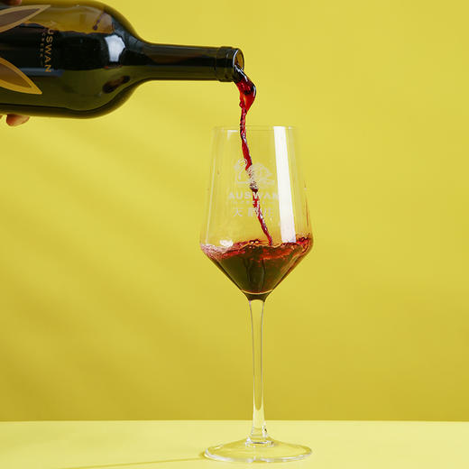 天鹅庄蛇年生肖红酒 双支礼盒装 1500ML/瓶 送礼盒装珍藏酒【幸运兔】 商品图4