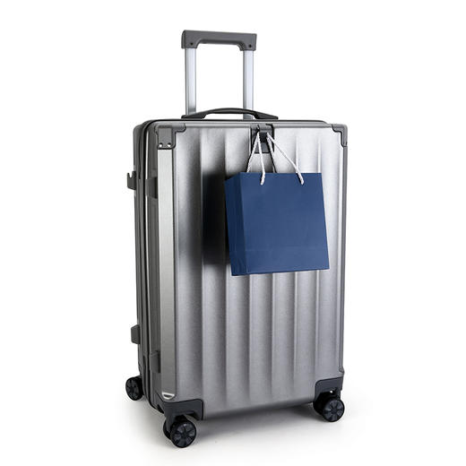 【顺丰包邮】行李箱旅行箱女男学生万向飞机静音轮密码箱大容量拉杆箱USB充电合金箱体可拆卸万向轮便携杯架 商品图6