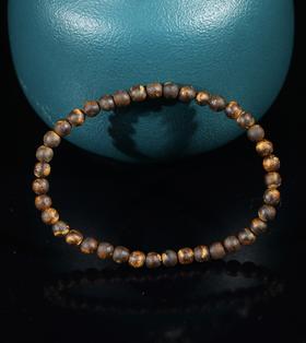 BC.PF6.18-11   白棋沉水(单圈) ，2.41g