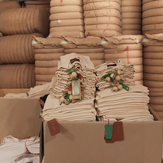 帅气有型！高奢意式老钱风！2025夏季莱赛尔亚麻镂空针织亨利领男短袖T恤！ 商品图2