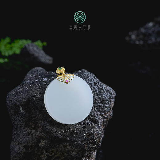 18K和田玉吊坠-白玉圆牌吊坠约30mm 商品图0