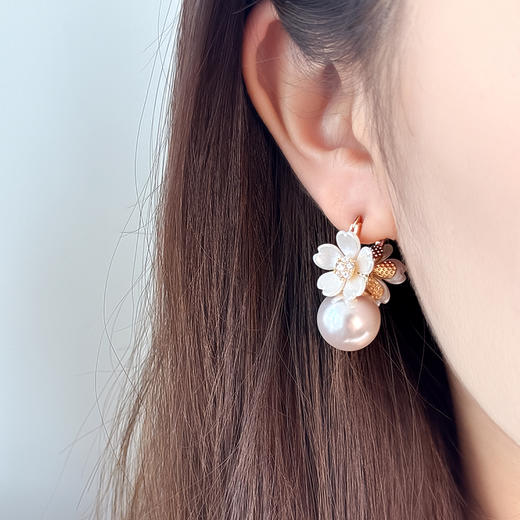 BAOFANDI 春夏新品曼塔玫瑰施家珍珠系列项链耳环【礼袋+礼盒+保养卡】-mi 商品图11