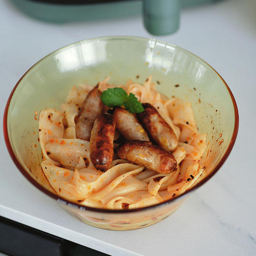 【给孩子们准备的快乐汉堡芝士猪肉排+亲亲肠】打造妈妈放心美食 只用当天原切前腿肉 +进口安佳原酪  超长拉丝感 亲亲烤肠1盒16根 商品图12