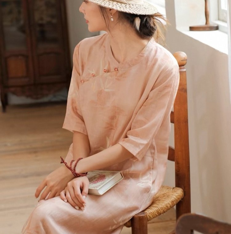 【清仓特惠】东方草木的温柔 穿进女性的光阴里 不挑身材 衬肤色连衣裙