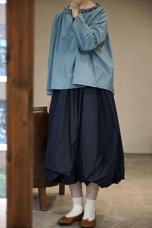 apuntob 米白/蓝黑蓬蓬半身裙 商品图1