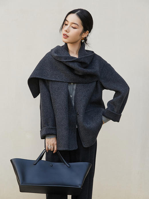 深灰色叠搭披肩毛呢外套女 秋冬时尚宽松短款 气质百搭毛呢大衣 商品图1