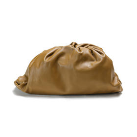 8091306591 BOTTEGA VENETA BV葆蝶家 POUCH系列女士手拿包云朵包【18X40X18cm】