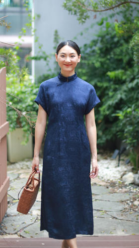 漫物记真丝连肩收腰旗袍Q1071