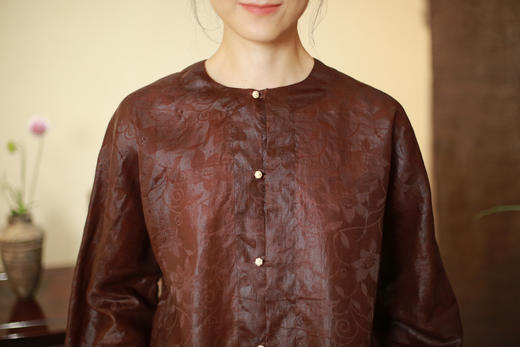 漫物记五粒扣喇嘛袖上衣MWJ-W269 商品图3