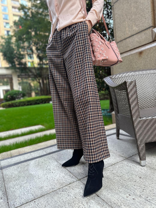 westory2024年秋冬新款优雅风细高跟百搭短靴时装靴W24DS84931 商品图5