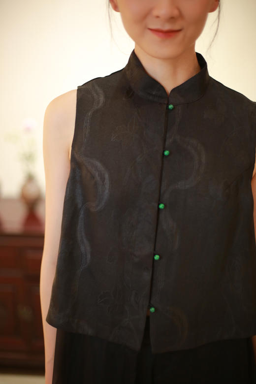 漫物记四经绞罗立领飘纱马甲xys-251 商品图3