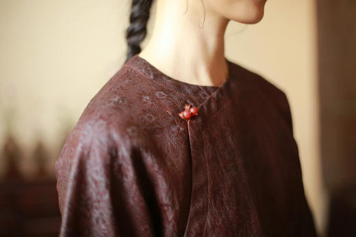 漫物记四经绞罗圆领斜襟喇叭袖上衣xys-250 商品图2