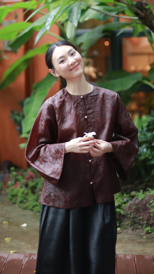 漫物记五粒扣喇嘛袖上衣MWJ-W269 商品图1