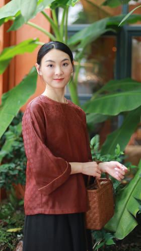 漫物记四经绞罗红云纱圆领长袖上衣XYS-W133