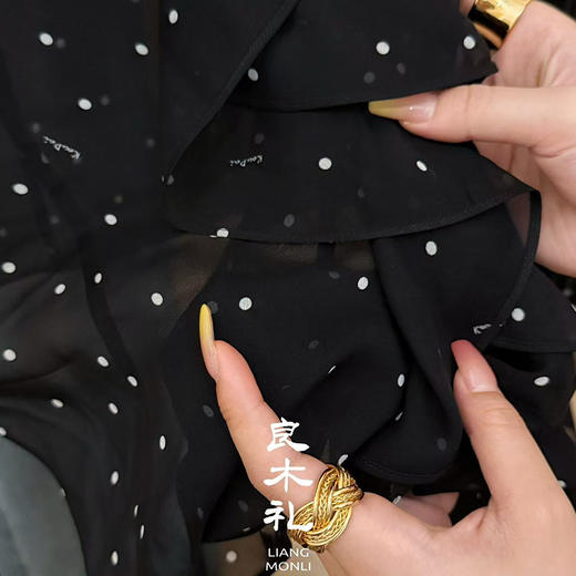 【不退不换】良木礼真丝波点衫（3232） 商品图4