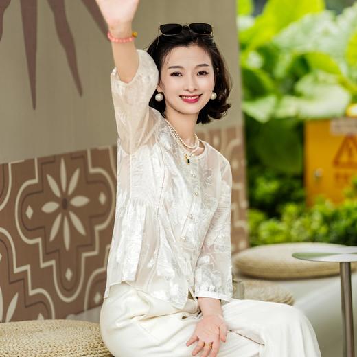 西子/【花想容】桑蚕丝提花手工剪花贵气透感收腰显瘦上衣/SYXS060 商品图1