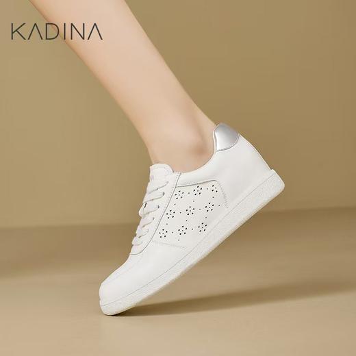 【KADINA】卡迪娜2025夏新款内增高平底舒适小白鞋休闲鞋女KCM251903 商品图1