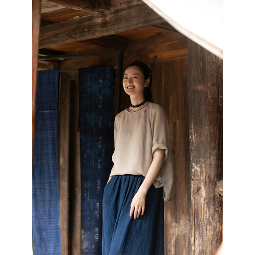 牧衣游原创 进口亚麻刺绣混纺套头衫轻薄柔软质朴圆领上衣 知往 商品图3