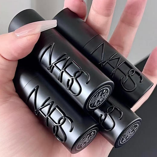 NARS黑管敢欲唇膏 商品图1