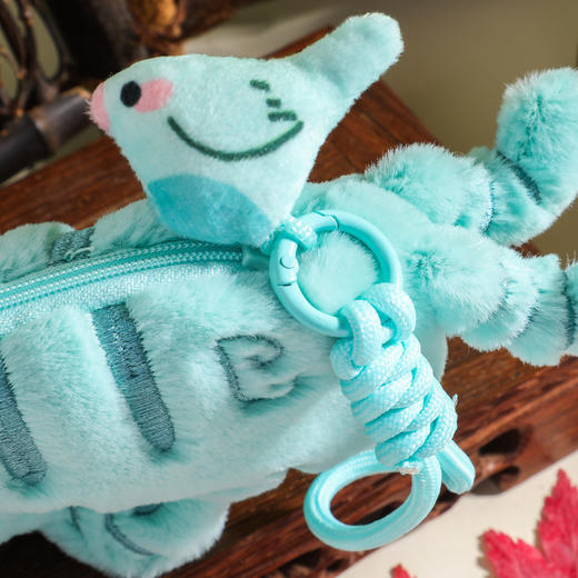 虎踞江南毛绒笔袋 商品图3