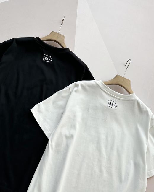 点此购买 可隆夏季男士山系户外休闲速干防晒透气抗菌圆领涂鸦印花宽松短袖T恤 jj 321883 商品图7