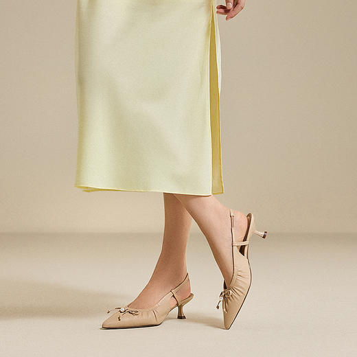 千百度细高跟羊皮包头时装凉鞋女尖头蝴蝶结绝美凉鞋A25285675 商品图1