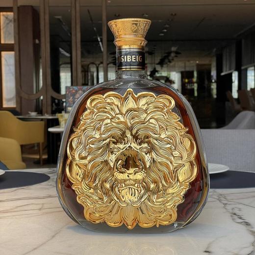 【法国原瓶进口 30年陈酿 鎏金狮王瓶】卡斯贝格·狮王XO白兰地1.5L大瓶装 商品图5