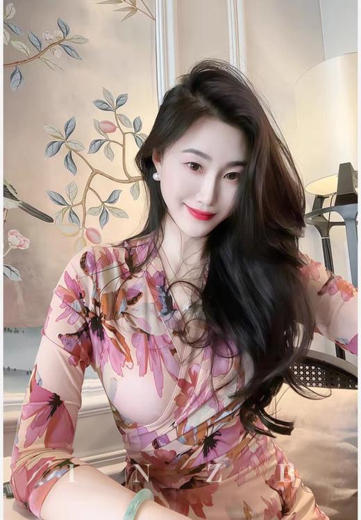 DVF新花色气质温柔风女人味一片式碎花收腰连衣裙 商品图6