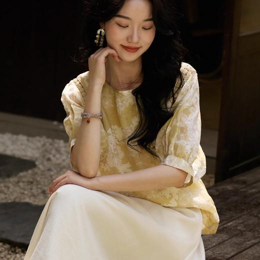 【樱西玛ENXIMANE 灯笼袖小衫系列】轻盈显肩薄 轻薄舒适透气 复古灯笼袖设计 镂空蕾丝拼接 商品图3