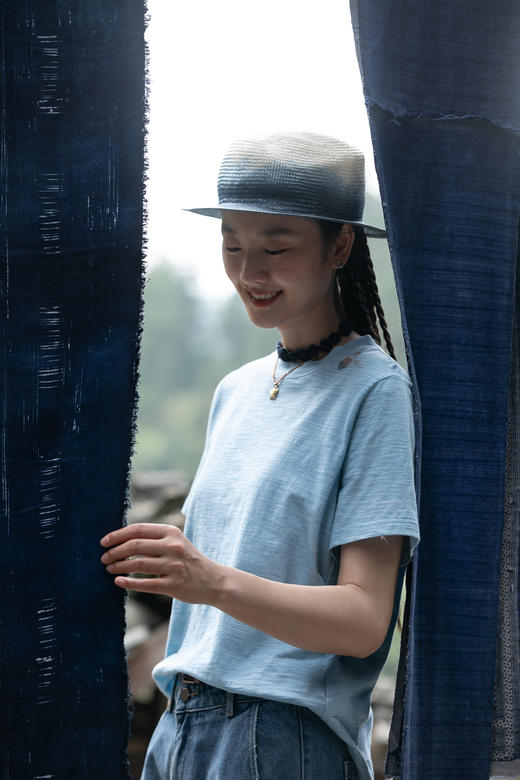 牧衣游原创手工刺绣酵洗棉质T恤圆领简约纯色百搭休闲短袖 绵绵梦 商品图5