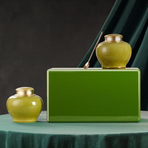 春意【实木烤漆.牛油果绿.螺丝口大双瓷+茶勺】150元1套.整箱8套 商品图1