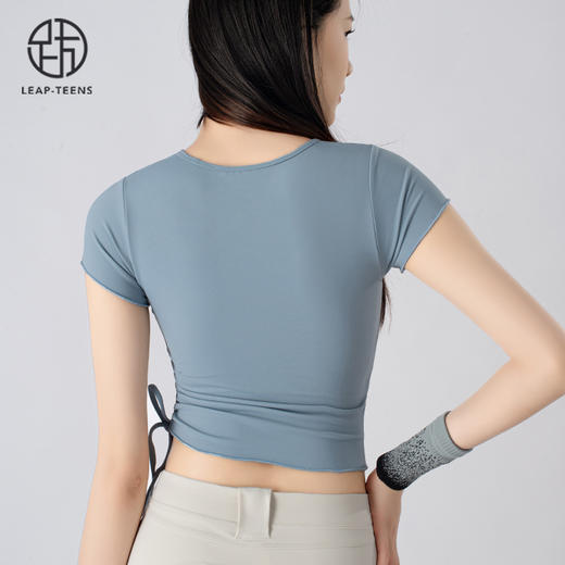 跃牌【小甜心】系列 带胸垫瑜伽服女夏季新款紧身健身衣跑步速干运动t恤624 商品图2