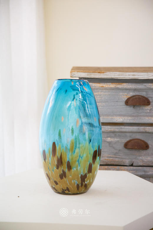 蓝色金点花瓶 商品图1