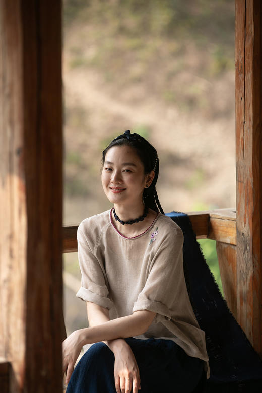 牧衣游原创 进口亚麻刺绣混纺套头衫轻薄柔软质朴圆领上衣 知往 商品图5