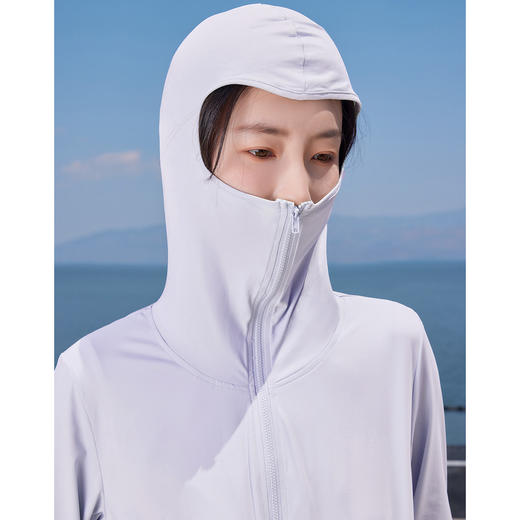 【周末秒杀】熙世界防紫外线UPF50冰丝凉感户外收腰原纱防晒衣服薄款面膜衣 商品图3