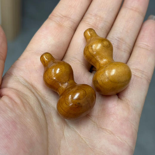 【新增桃木挂坠】【奕虹合作的山东秋桃基地的老桃木制作真桃木配饰系列-12年老桃木制作】满满寓意 一个集实用性、艺术性与深厚精神内涵于一身的吉祥符号 商品图3